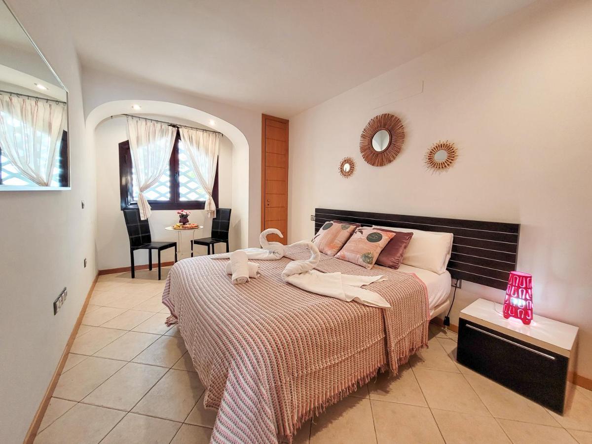 Adeje Paradise Junior Ocean Views And Heated Pool Costa Adeje  Exterior photo